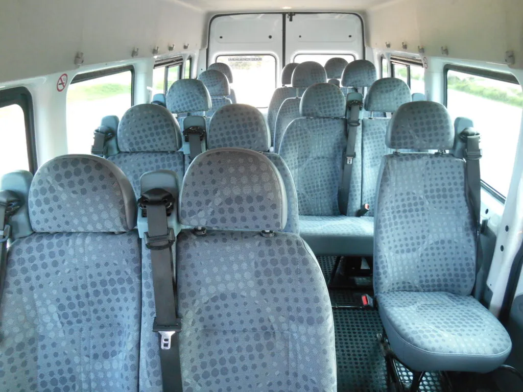 12 & 16 Seater Minibus with Driver — photo 7