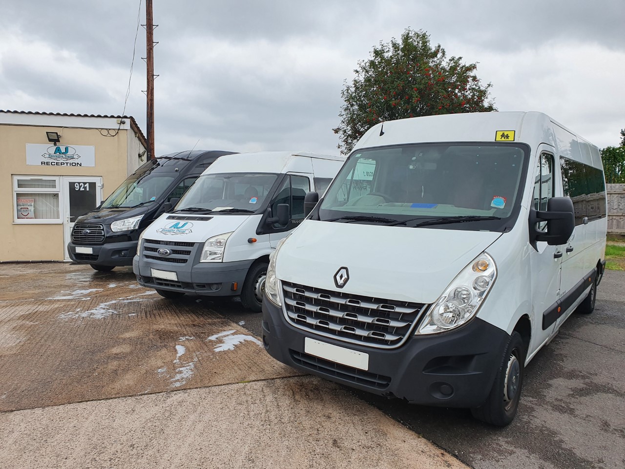 Guide to Mini Bus Booking in Birmingham
