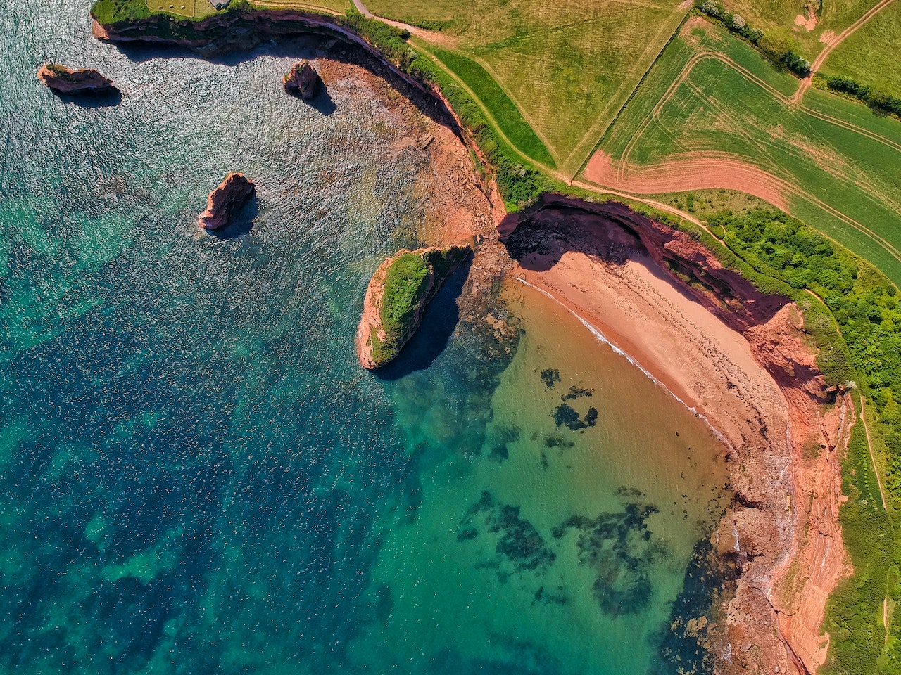 Discover the UK’s Springtime Wonders: Top 20 Activities and Destinations
