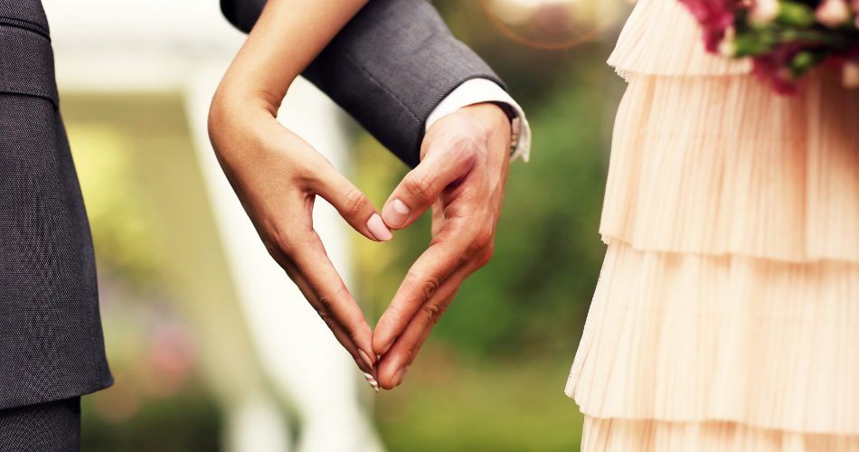 wedding,transportation,travel,events,winter wedding,driver,Birmingham,wedding guests,wedding car,wedding travel