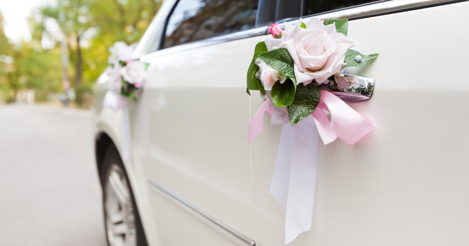 wedding,transportation,travel,events,winter wedding,driver,Birmingham,wedding guests,wedding car,wedding travel