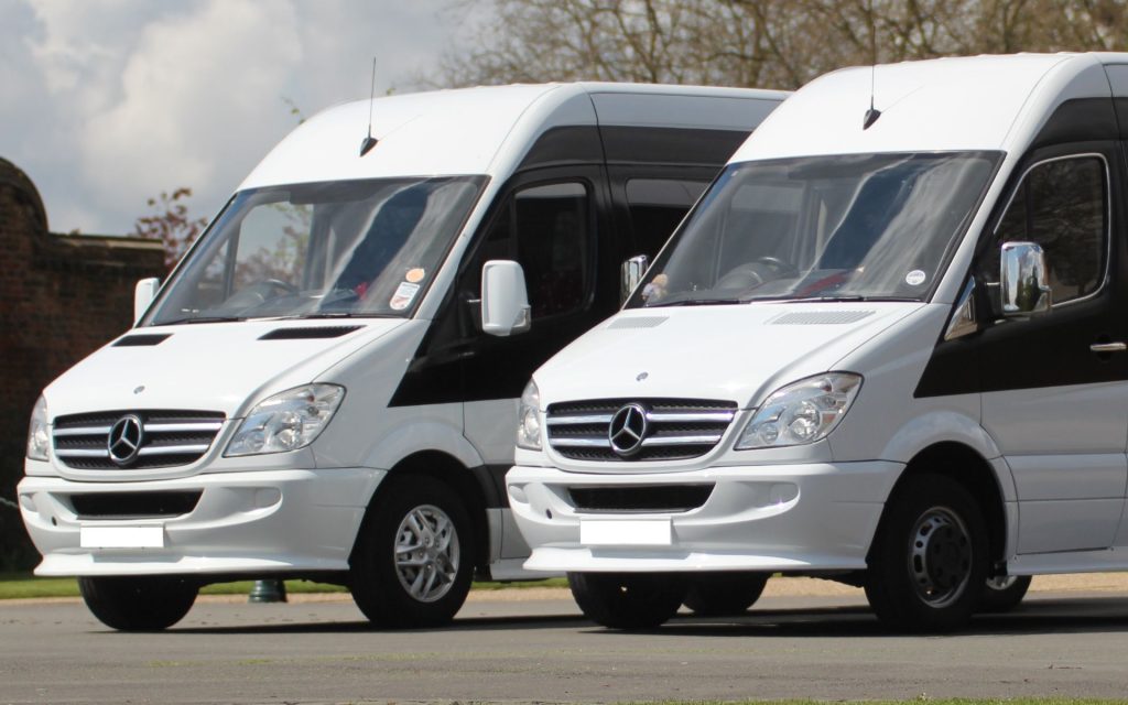 Birmingham Minibus Hire | Mini Bus Hire in Birmingham Near Me
